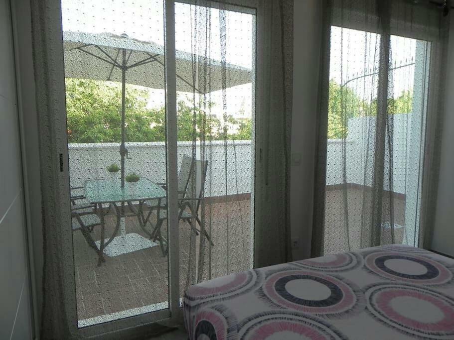 Atico Con Terraza En Alameda De Hercules เซบีญา ภายนอก รูปภาพ