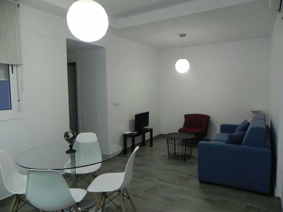 Atico Con Terraza En Alameda De Hercules เซบีญา ภายนอก รูปภาพ