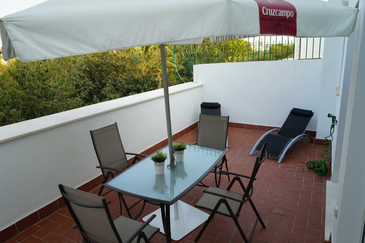 Atico Con Terraza En Alameda De Hercules เซบีญา ภายนอก รูปภาพ